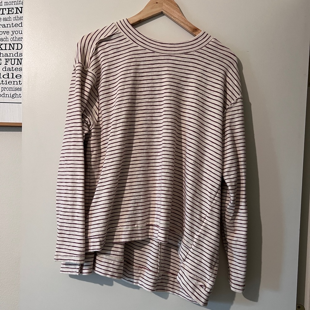 Long sleeve pullover